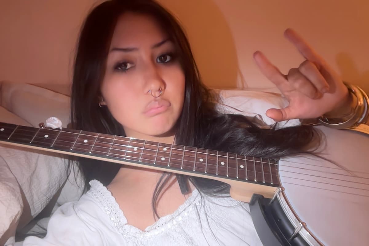 Evil Vampire Woman | Rap Music and Banjo in a Tower